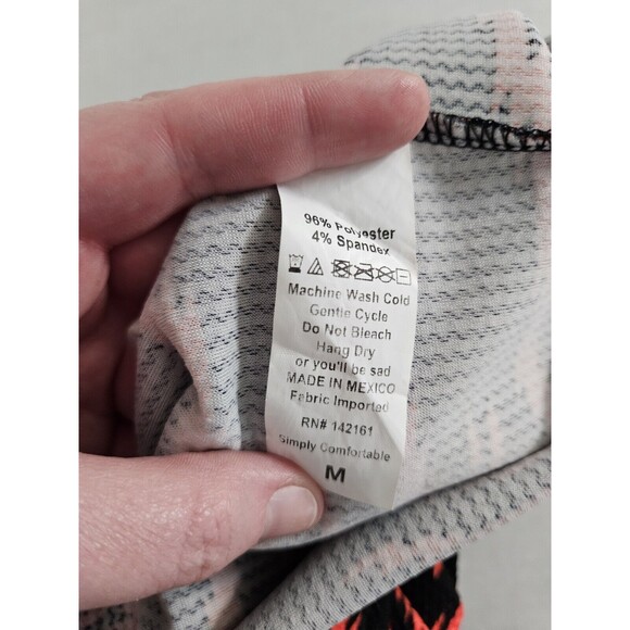 LuLaRoe Black And Red Stretch Skirt Size M - Picture 5 of 5